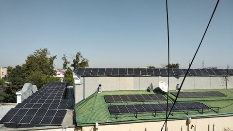 Samarqand viloyati hokimligi binosida quyosh panellari o‘rnatildi