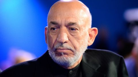Афғонистон собиқ президенти Карзай «Толибон» томонидан калтаклангани айтилмоқда