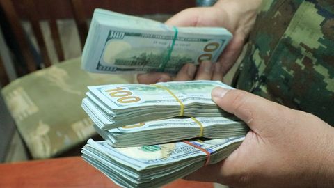 Andijonda 36 ming dollarni Qirg‘izistonga yashirib olib chiqib ketayotganlar ushlandi