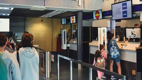 EU countries close the door to Russians, but loophole remains