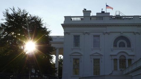 Оқ уй Россияни терроризм ҳомийси деб тан олишдан бош тортиш сабабини тушунтирди