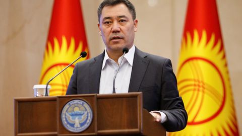 Sadir Japarov Tojikiston bilan kelishuvni tanqid qilayotgan qirg‘izistonliklarni safarbar qilishga ko‘rsatma berdi