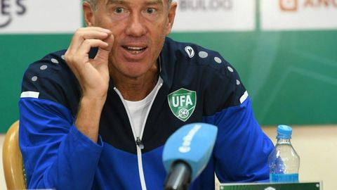 "We cannot call up to national team any player to play against strong teams" - Srečko Katanec