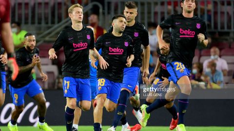 “Barselona” qishda Pike, de Yong va boshqa bir qator futbolchilar bilan xayrlashmoqchi