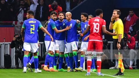O‘rtoqlik o‘yinlari. Braziliya 6 ta gol urilgan o‘yinda raqibini tor-mor etdi, Urugvay Kanada ustidan ishonchli g‘alabaga erishdi