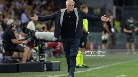 Жозе Моуриньо А Сериядаги илк йирик мағлубиятини қабул қилиб олди