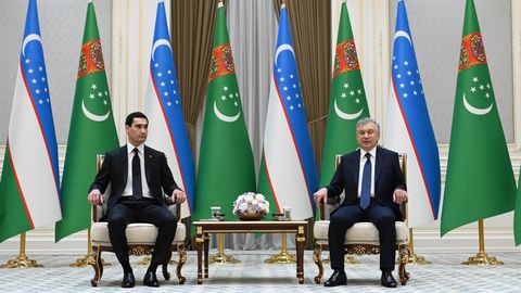 Shavkat Mirziyoyev Turkmaniston prezidentini tug‘ilgan kuni bilan tabrikladi