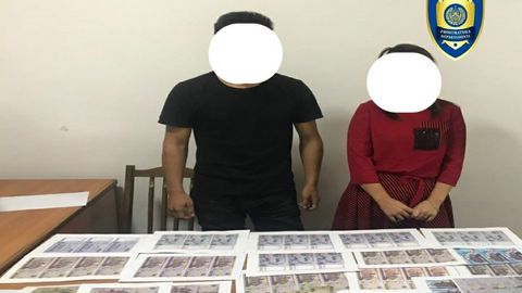 Bo‘stonliqda erkak va ayolning oldidan qalbaki so‘m kupyuralari topildi