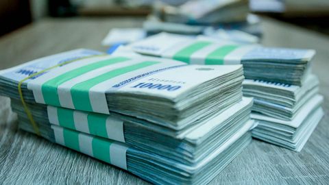 Фарғонада ота фарзанди учун қарийб 112 млн сўм алимент пулини олдиндан тўлаб берди