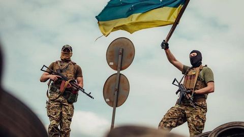 G‘arb Ukrainaning kelasi hafta Xersonni qaytarib olishiga ishonmoqda