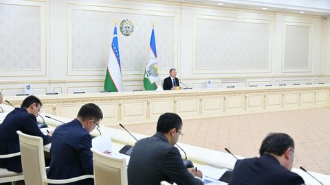 Шавкат Мирзиёев Қашқадарёда 5 та йўналишда эришилиши лозим бўлган вазифаларни белгилаб берди