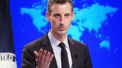 АҚШ Эронни Россияга дронлар етказаётгани учун жавоб бериши ҳақида огоҳлантирди