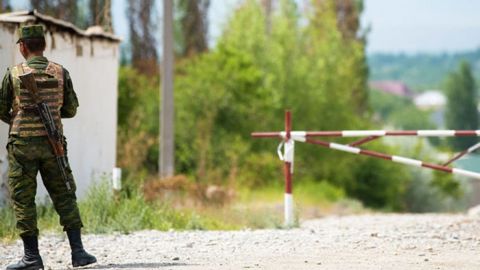 Qirg‘iziston chegarachilari Tojikiston harbiylarini ig‘vogarlikda aybladi