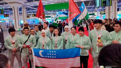Uzbekistan weightlifting team finishes Asian Championship with 19 medals