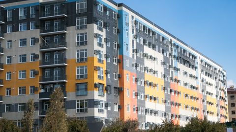 Sales in real estate market of Uzbekistan decreases after sharp growth