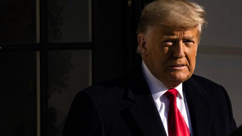 Tramp CNN telekanalini sudga berib, undan 475 mln dollar tovon talab qildi