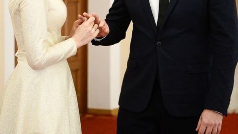 Rossiyada safarbarlik e’lon qilinganidan keyin 30 mingdan ortiq odam shoshilinch uylanib olgan — OAV