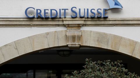 Credit Suisse investitsion banki tarixdagi eng og&lsquo;ir davrni boshdan kechirmoqda
