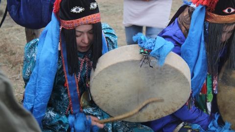 Buryatiya shamanlari rossiyalik askarlarga yordam berish uchun diniy marosim o‘tkazmoqchi