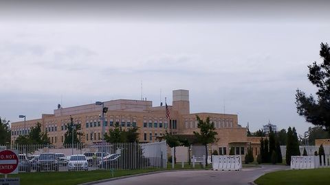 АҚШнинг Ўзбекистондаги элчихонаси ноиммиграцион визалар бўйича суҳбатлар ўтказилишини эълон қилди