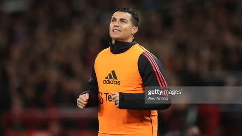 Криштиану Роналду «Манчестер Юнайтед» билан шартномани бекор қилиши мумкин