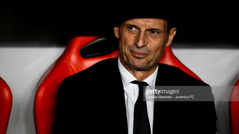 «Ювентус» мухлислари Аллегрининг истеъфосини талаб қилмоқда. Туринликлар 9 йил деганда илк бор ЕЧЛ плей-офф босқичига чиқа олмади