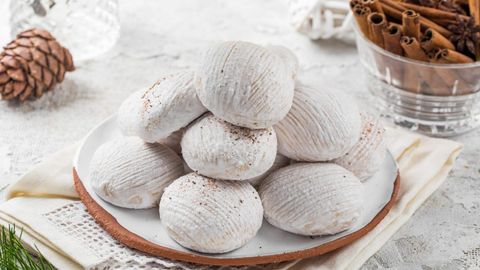 Tvorogdan mazali ta’mga ega pryaniklar tayyorlaymiz