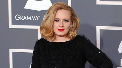 Xonanda Adel adabiyot o‘qituvchisi sifatida qayta tayyorlanmoqchi ekanini ma’lum qildi