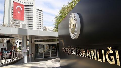 Туркия Украина ҳудудларининг Россияга қўшилишини тан олмади