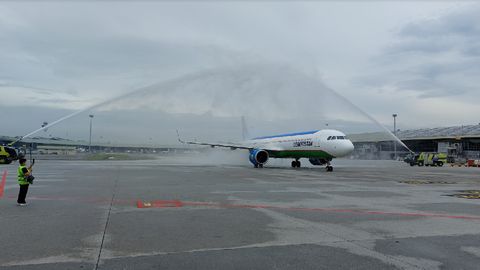 Malayziya poytaxtida pandemiyadan buyon Toshkentdan birinchi muntazam reys tantanali kutib olindi