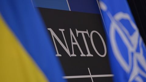 Ukrainani hozircha NATOga qabul qilishmoqchi emas — Bloomberg