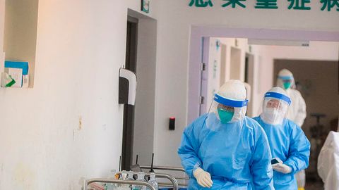 Хитойда ярим йилдан буён биринчи марта коронавирусдан ўлим қайд этилди