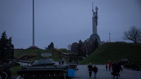 Kreml Kiyev bilan muzokaraga tayyorligini bildirdi, ammo buni imkonsiz deb atadi