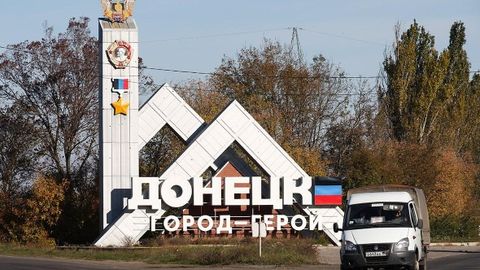 Peskov: “Putin hozircha Donbassga borishni rejalashtirmayapti”