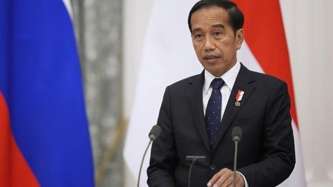 Indoneziya prezidenti G20 mamlakatlarini Rossiyaga nisbatan tanqidni yumshatishga chaqirgan — Politico