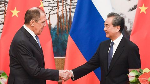 Хитой Россиянинг G20 ва бошқа халқаро платформалардан четлатилишига қарши чиқди