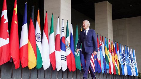 Байден Истанбулдаги теракт муносабати билан Эрдўғонга шахсан ҳамдардлик билдирди. Аввал Анқара АҚШнинг ҳамдардлигини қабул қилмаганди