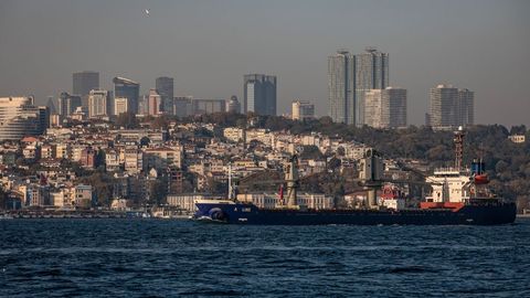 Turkiyaning yangi talablari Rossiya neft eksportiga to&lsquo;sqinlik qilishi kutilmoqda