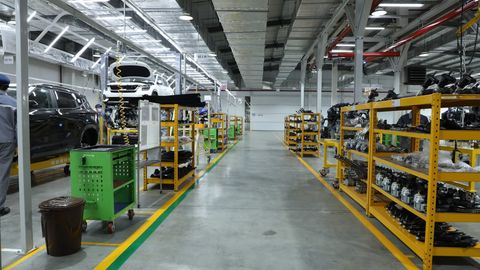 Avtomobil butlovchi qismlarini ishlab chiqarish bo‘yicha O‘zbekiston Vengriya bilan hamkorlik qilmoqchi