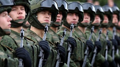 Лукашенко Украинага Беларусь қўшинларини киритадими?
