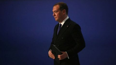 “Bizda barcha dushmanlarimizni jahannamga yuborish imkoniyati bor, lekin bu bizning vazifamiz emas”. Medvedev yangi post e’lon qildi