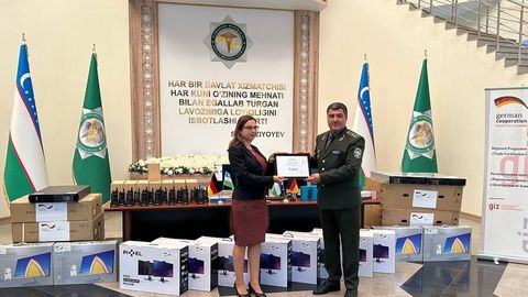 Germaniya O‘zbekiston chegara bojxona postiga salkam 100 ming dollarlik nazorat texnik vositalarini topshirdi