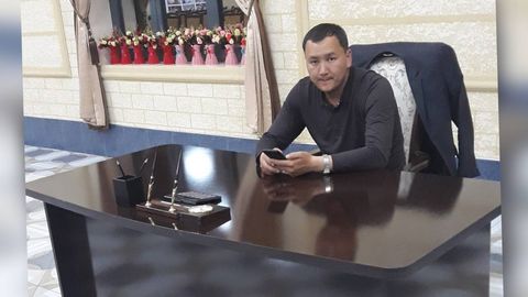 Shahrixon tuman xalq ta’limi bo‘limi mudiri maktab direktorlarini haromxo‘r deb atadi (audio)