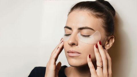 Ko‘z ostida qora dog‘lar paydo bo‘lishiga nima sabab bo‘ladi?