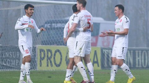 “Turon” o‘tish o‘yinida “Lokomotiv”ni yengib, Superliga 2023-yilgi mavsumi yo‘llanmasiga ega bo‘ldi