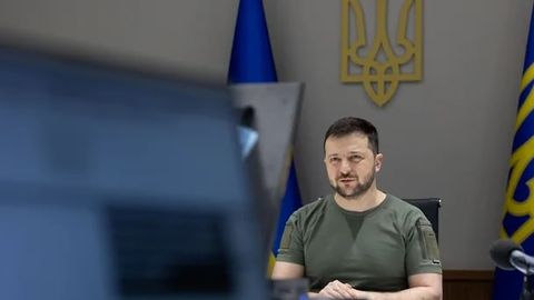 Зеленский БМТ экспертларини Украинадаги муҳим инфратузилма объектларига таклиф қилди