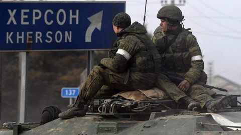 Xersonda voyaga yetmaganlar qiynoqqa solingan “bolalar kamerasi” topildi