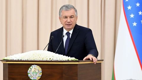 Uzbekistan to pardon 400 convicts
