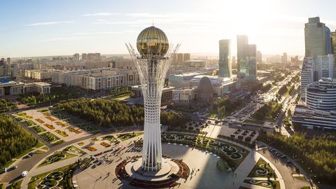 AQSH Qozog‘iston banklariga MIR kartalarini qabul qilishga ruxsat berdi