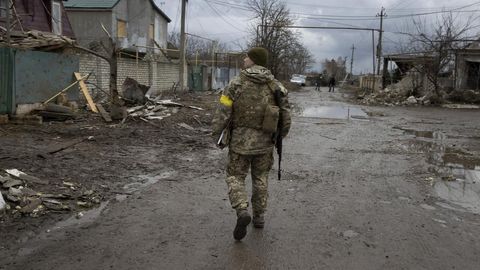 АҚШ разведкаси Украинадаги жангларнинг бориши секинлашаётганини маълум қилди
